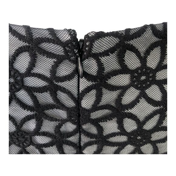 Adrianna Papell Black Lace Overlay Short Sleeve Peplum Knee Length Dress Sz 6 - Picture 15 of 16